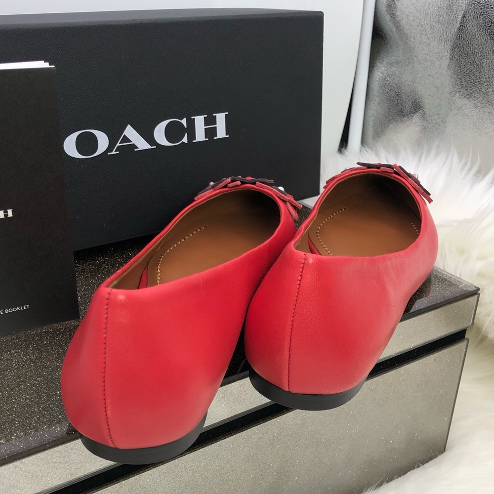 Coach floral applique flat leather shoe - Picture 4 of 6
